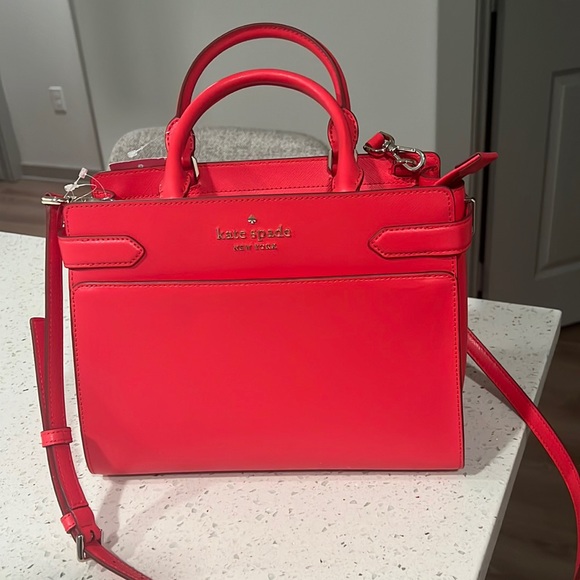 kate spade Handbags - BRAND NEW Kate Spade Medium Satchel